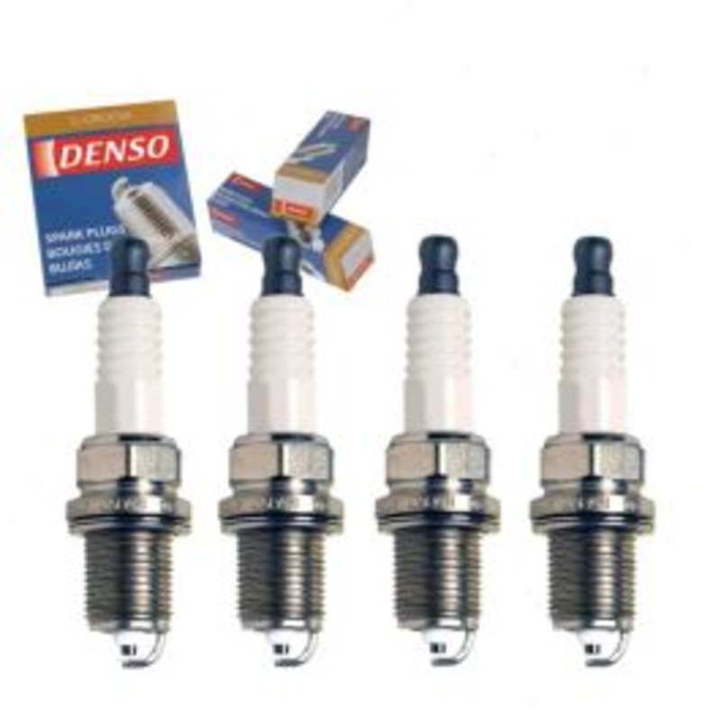 4 pc DENSO Standard U-Groove Spark Plugs for 1995-2000 Toyota Tacoma 2.4L 2.7L L4