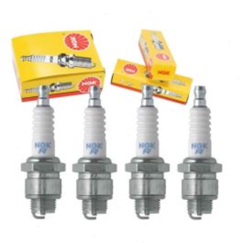 4 pc NGK Standard Spark Plugs for 1961-1967 Jeep Universal 2.2L L4