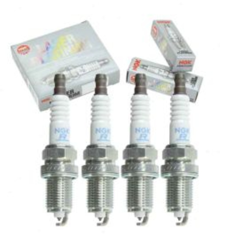 4 pc NGK Laser Platinum Spark Plugs for 2003 Isuzu Rodeo Sport 2.2L L4