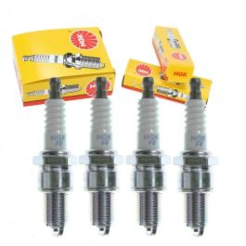 4 pc NGK Standard Spark Plugs for 1983 Nissan Pulsar 1.6L L4
