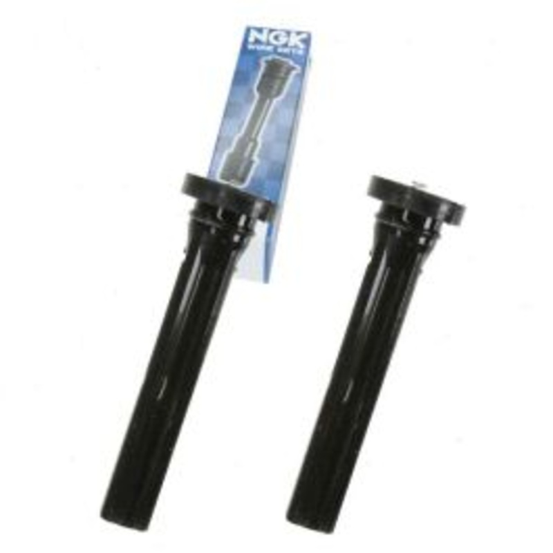 2 pc NGK Ignition Coil Boots for 1999-2001 Chevrolet Metro 1.3L L4