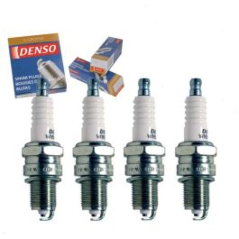 4 pc DENSO Standard U-Groove Spark Plugs for 1992-1993 Suzuki Sidekick 1.6L L4
