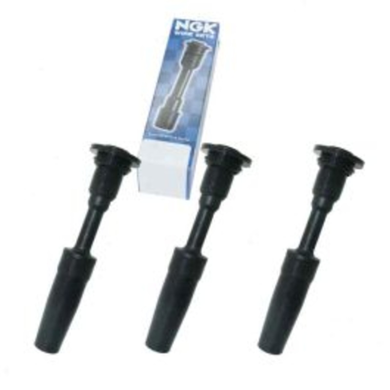 3 pc NGK Ignition Coil Boots for 1996 Infiniti I30 3.0L V6