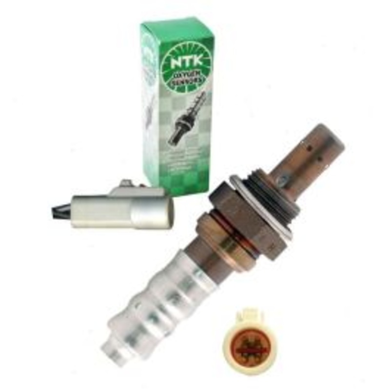 NGK NTK Upstream Right Oxygen (O2) Sensor for 2000-2002 Ford 2769 5.4L 6.8L V10 V8