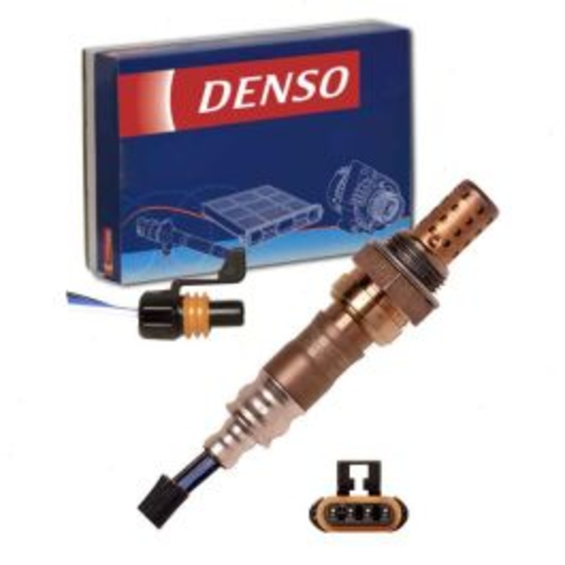 DENSO Upstream Oxygen (O2) Sensor for 2000 Chevrolet Suburban 2500