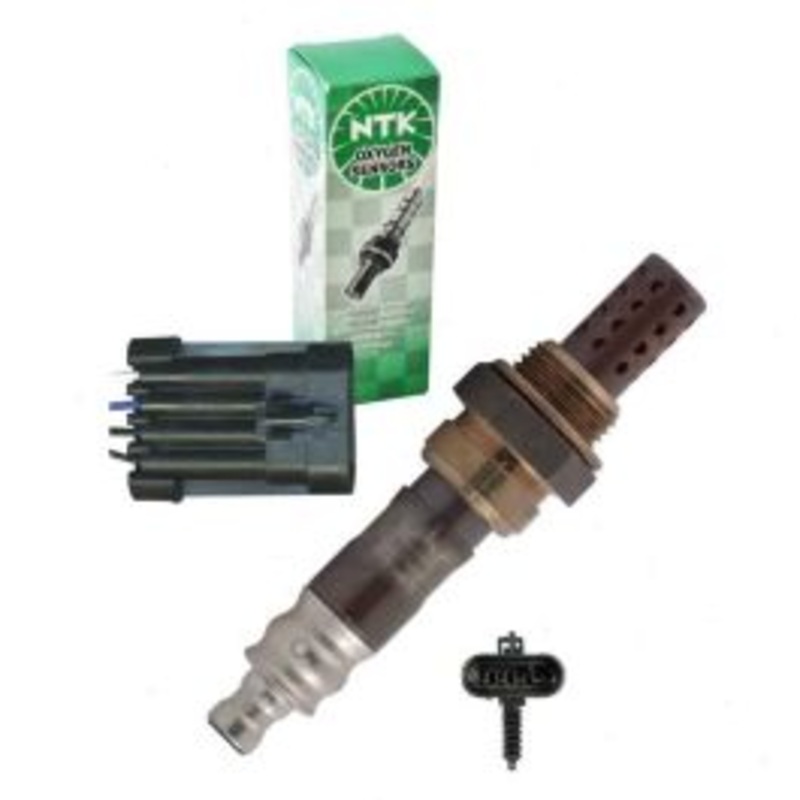 NGK NTK Upstream Right Oxygen (O2) Sensor for 2000-2002 Isuzu Trooper 3.5L V6