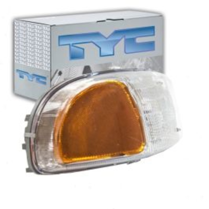 TYC Right Headlight Assembly for 2007 GMC Sierra 1500 HD Classic