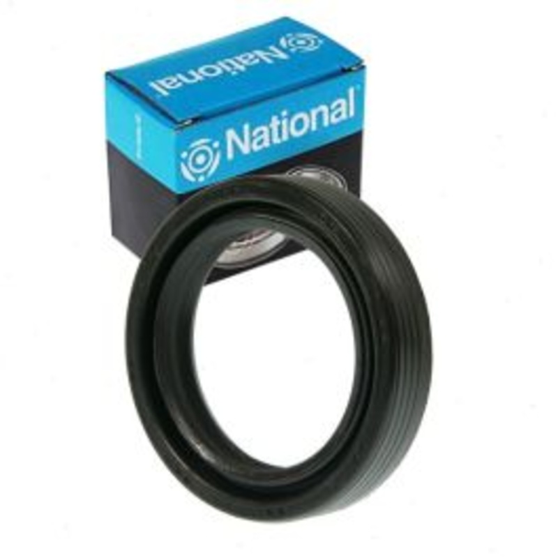 National Front Transfer Case Output Shaft Seal for 2002-2007 Saturn Vue
