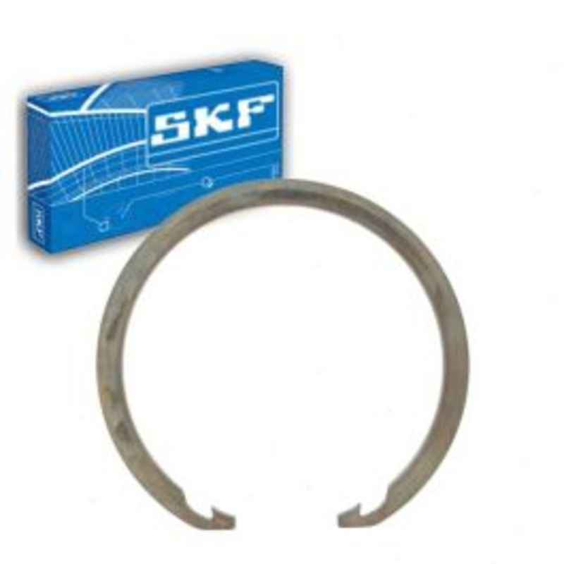 SKF Front Wheel Bearing Retaining Ring for 2003-2008 Toyota Matrix